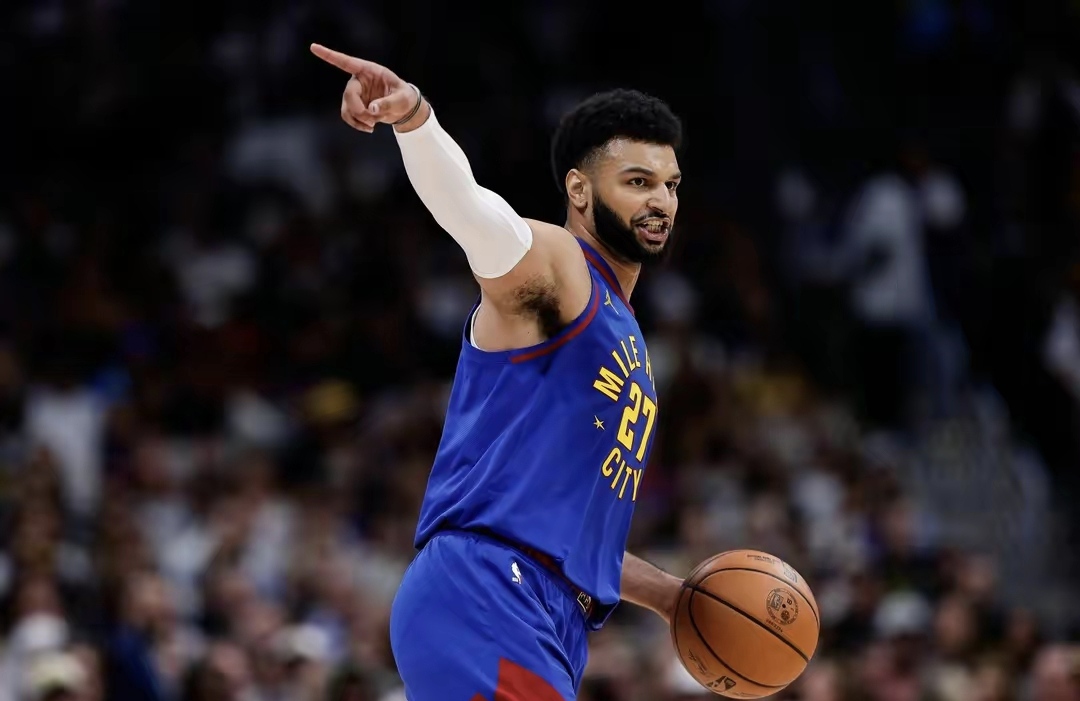 关于欧联关键时刻走向成谜，丹佛掘金状态回暖，更衣室稳定，球探报告显示潜力的信息