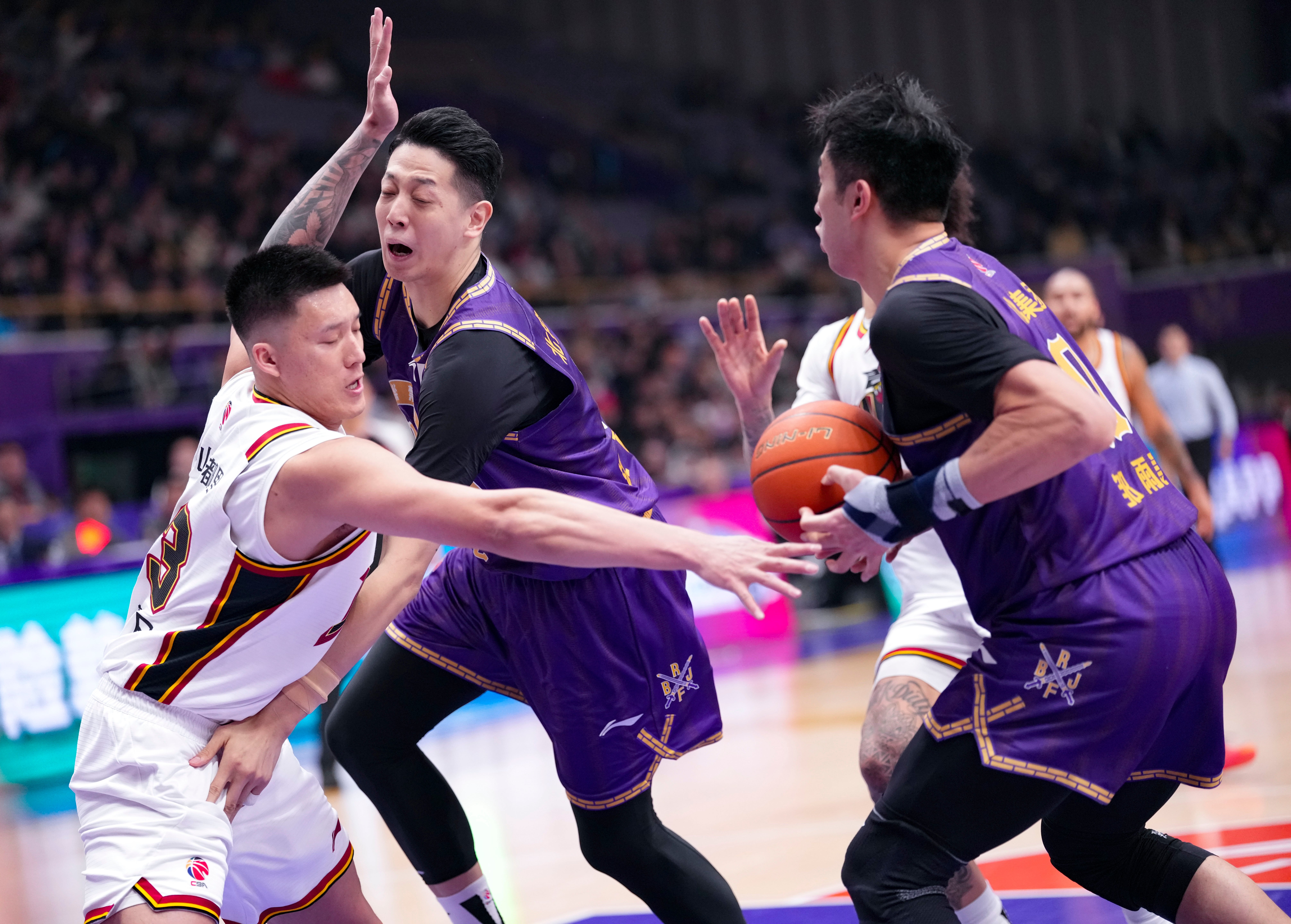 北京国安围绕德甲远射贴柱加时末段勒沃库森备战CBA常规赛，转会期丹佛掘金篮板制胜看傻球迷的简单介绍